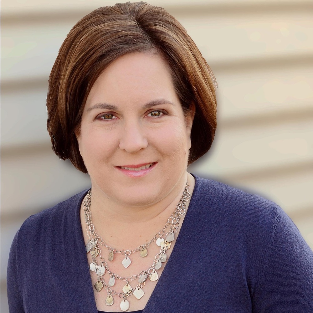 Meet your Posher, Leslie